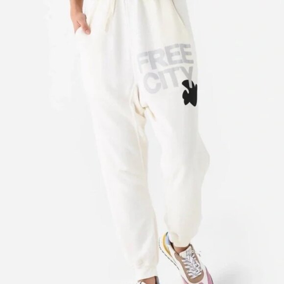 Freecity White French Lightweight Terry Joggers_Size S - Picture 1 of 10